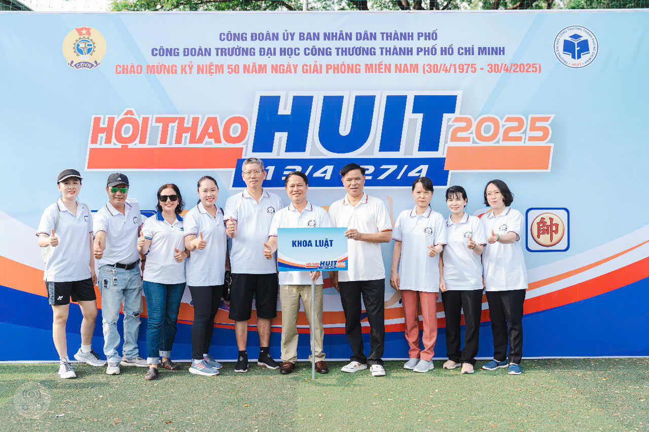 Hội thao truyền thống Công đoàn Trường ĐH Công Thương TP.HCM năm 2025 chính thức khai mạc sôi động và đầy cảm xúc